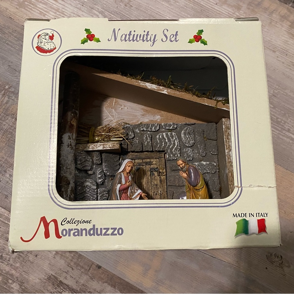 Moranduzzo Nativity Set